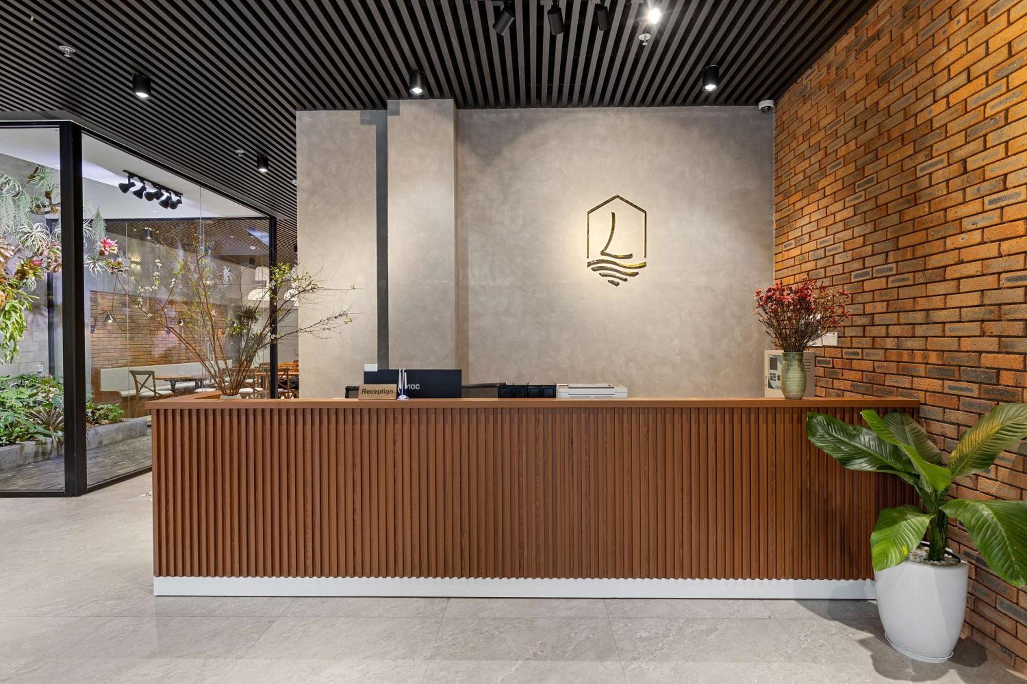 Lagom Boutique Hotel Дананг Екстериор снимка
